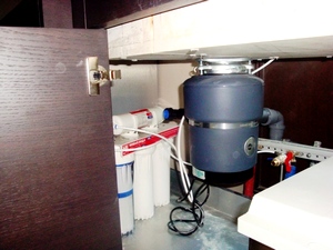 Измельчитель пищевых отходов для раковины — как выбрать диспоузер и использовать его измельчитель пищевых отходов для раковины