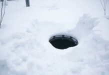 Как обеспечить доступ к ливневым колодцам зимой при снежных заносах: практическое руководство для служб и жильцов